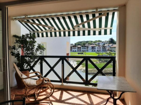 Appartement avec terrasses ensoleillées et parking à Ciboure - FR-1-239-651